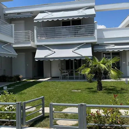 Palm Residential Apartment *