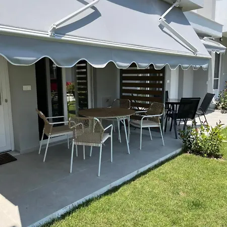 Palm Residential Apartment *