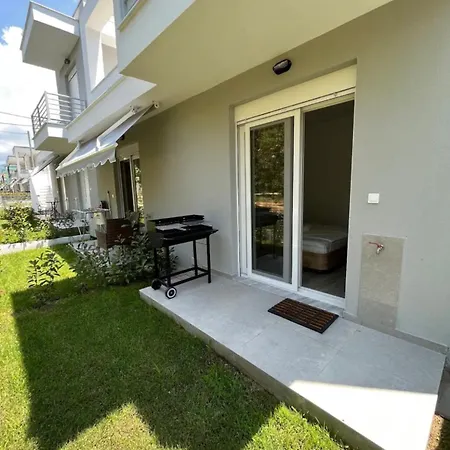 Palm Residential Apartment Orfanion