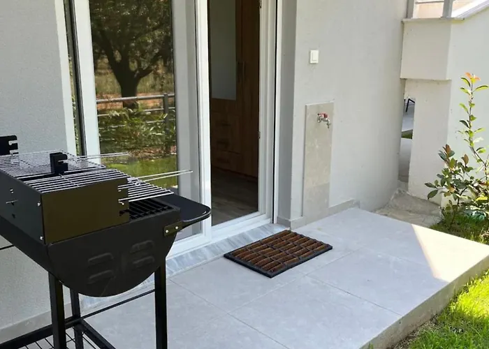 Apartment Palm Residential